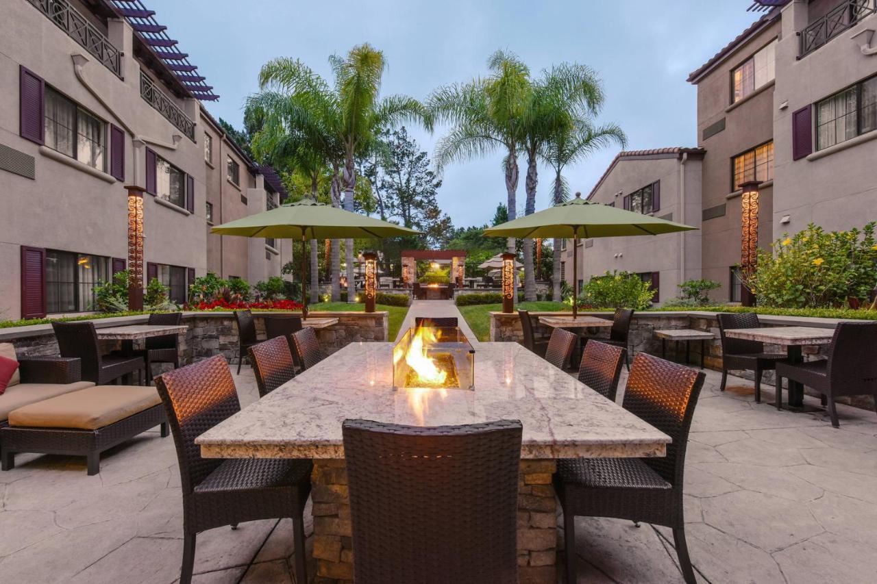 Courtyard Palo Alto Los Altos Bagian luar foto